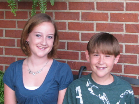 Katie & Ross - 1st day of school 08