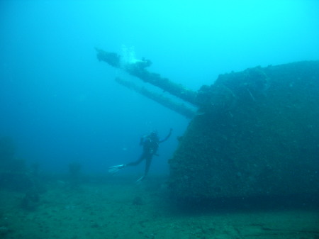 Diving the Saratoga CV-3