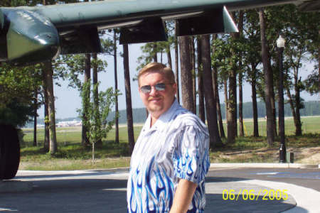 Bruce on vacation in Mrytle Beach 6/2006