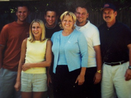 THE BOB LOCEY FAMILY