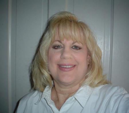 Carole Zinnel's Classmates® Profile Photo