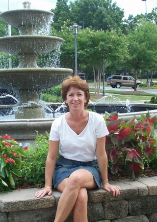 Beth Warren's Classmates® Profile Photo