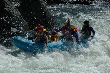 Rafting Class IV rapids in Yosemite (June '08)