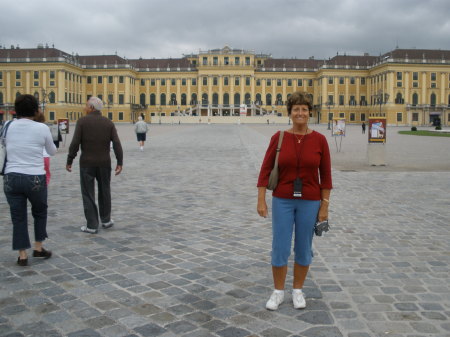 Schonbrunn Palace in Vienna Austria (July '08)