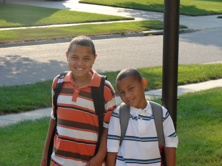 Quinton & Turner-First Day of School '08