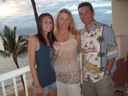 Natalie, Ann & I in Maui - June 2008
