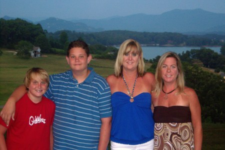 Micah, Jaren, Me n Tara 4th July