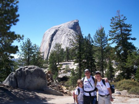 Yosemite Hike For a Cure