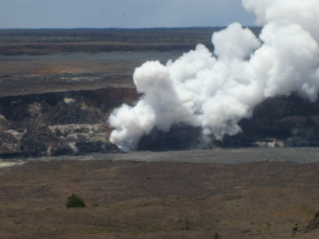 Halemaumau crater