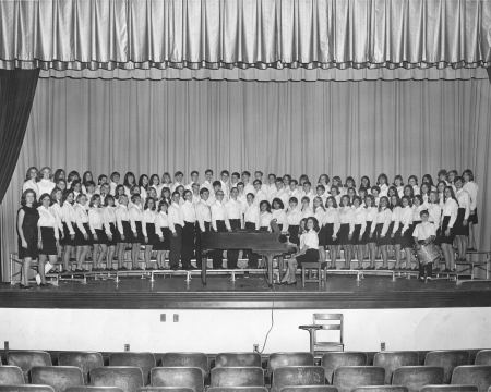 Mrs. Uhl's Chorus