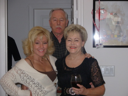My amazing parents and I x-mas '07