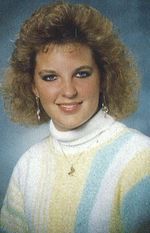 vicki senior picture