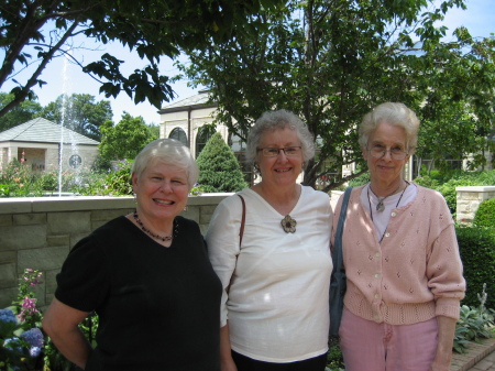 Betty Davis, Merlina Birney, Susan Davis