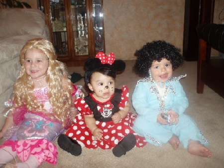 Kids at Halloween 2006