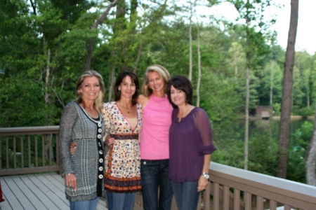 trish, laura, maria, n suzanne