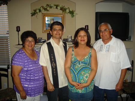 w/my in-laws at our baby shower 08