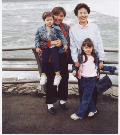 Grandma and my ladies at Niagra Falls