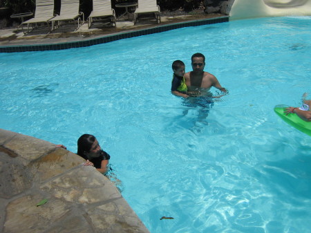 Pool Hawai'i 08
