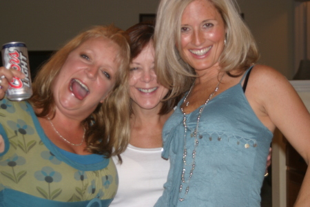 Liz, Glenda and me!