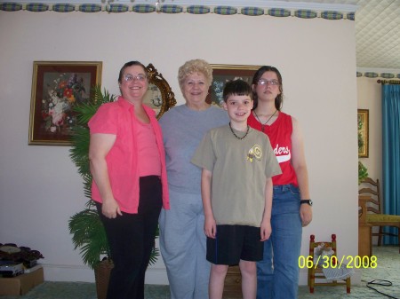 2008 - me, my mom and kids