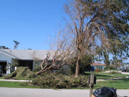 girlscout-hurricane wilma 05 054