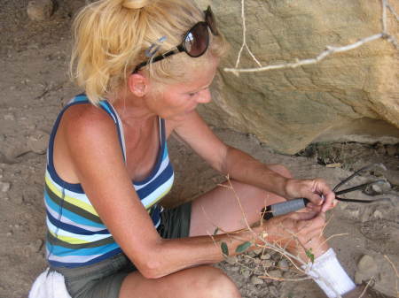 indian cave on arrowhead dig