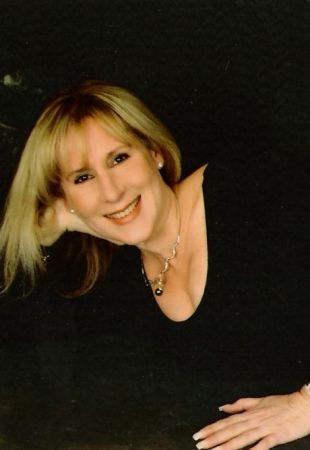 Kathy Reichenbaum's Classmates® Profile Photo