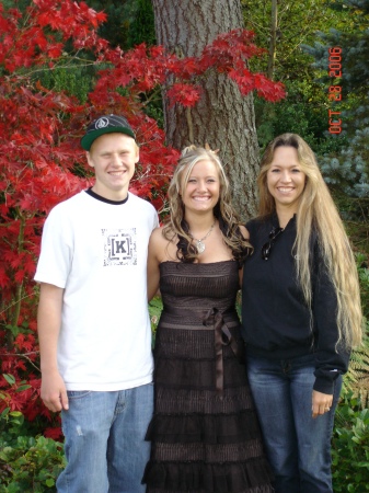 Beth, Donny, and Devin