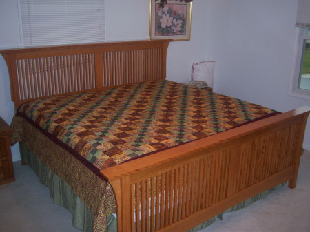 King Mission Bed