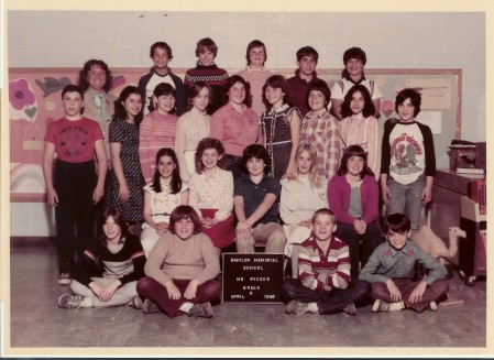 6th Grade - Mrs. Ryczek - '81-'82