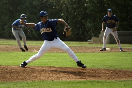 Mike Piazza on the mound