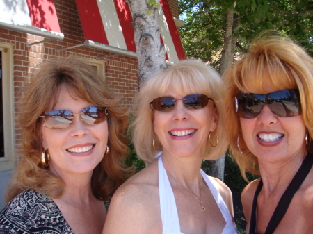 Darlene, Sandee and Donna