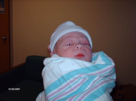 Wesley Geiman Jr.(12/26/07-New Grandson)