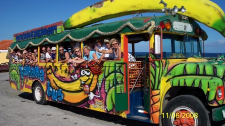 2008 Cruise - Aruba Banana Bus