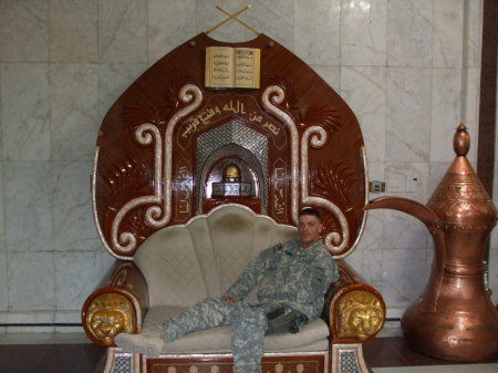 Sadams Throne