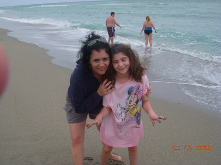 Terri and daughter Kira in Florida