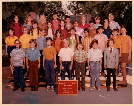Mrs Singers 6th grade 1971-72