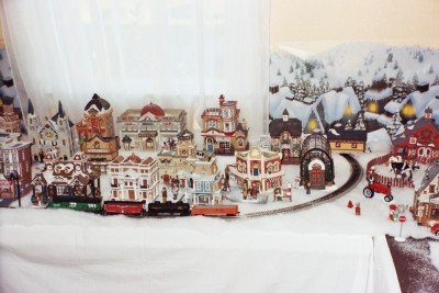 Christmas Village - straight back center