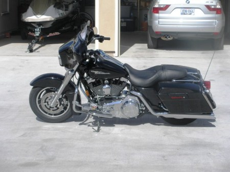 Another pic of my 2008 FLHX Bagger