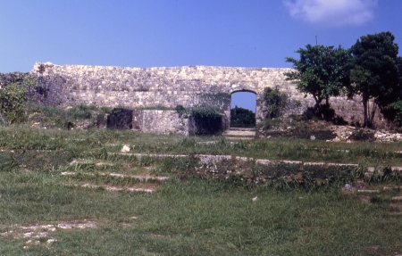 Nakagusuku Castle