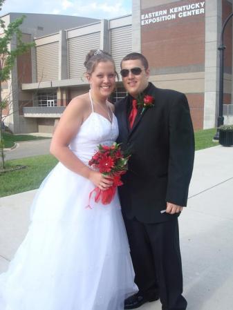 Eric and Taylor at senior prom