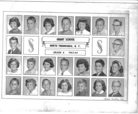 Paula Horne's album, Grant School Class Pictures