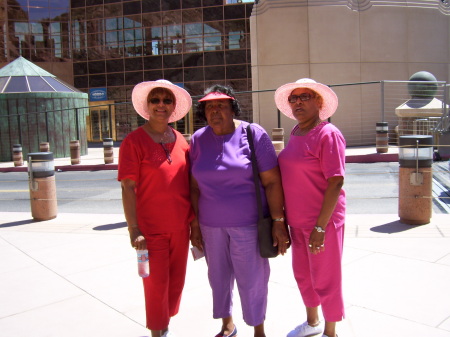 Gloria, Phebia & Mae (Las Vegas 2007)