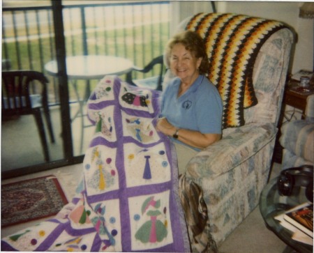 UMBRELLA GIRL QUILT