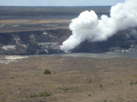 Halemaumau crater