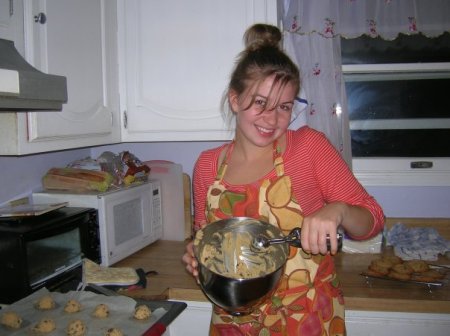 Ellen baking