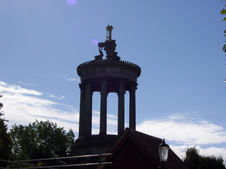 Robert Burn's monument