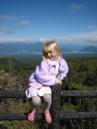 Allison - Mt. Fuji Shrine trip