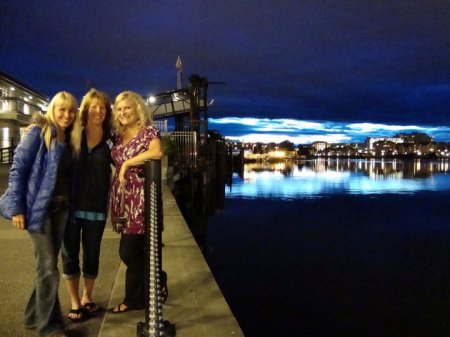 Carole Fitzgerald, Sue Shafer, and Kathie