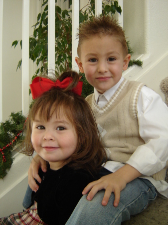 Zach and Zoey Christmas 2007